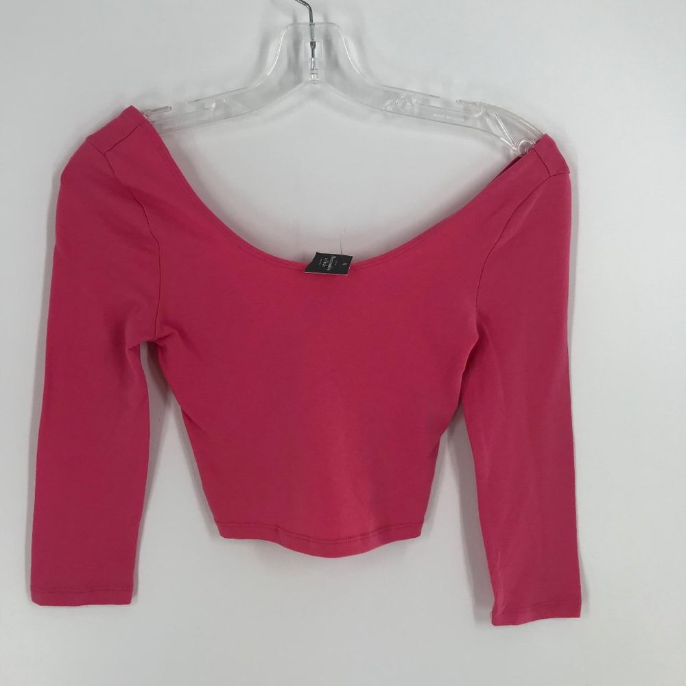 NWT ABERCROMBIE & FITCH LONG SLEEVE CROP TOP‎